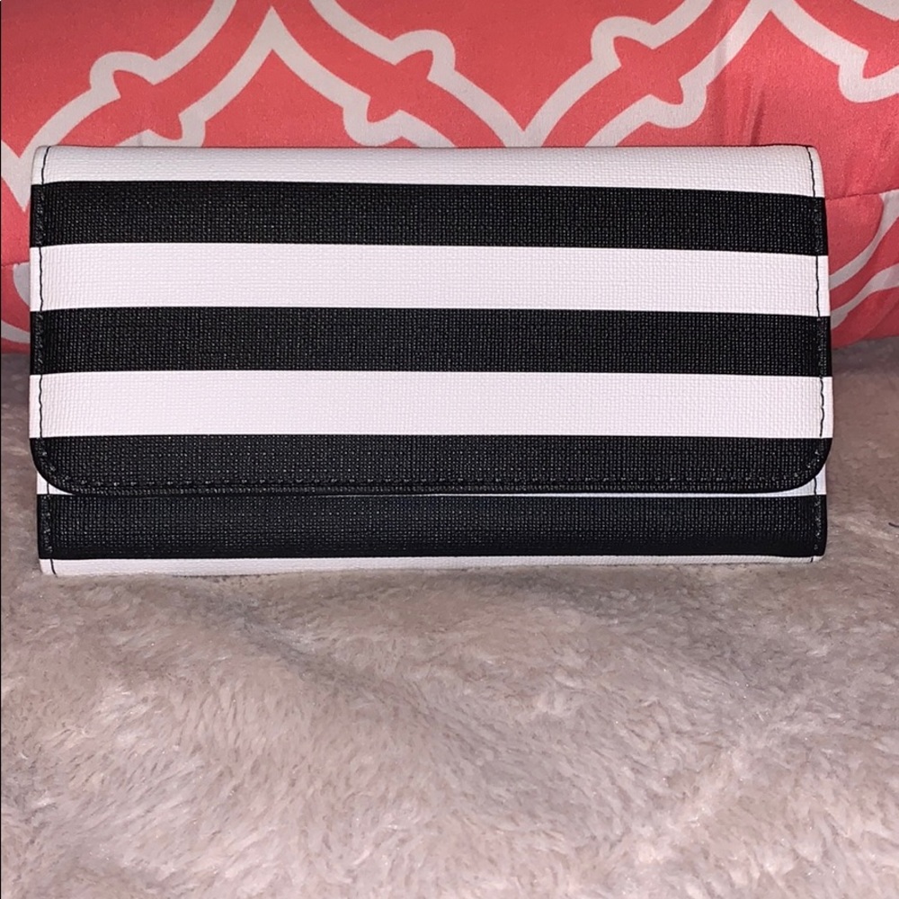 Multiple Card Slots